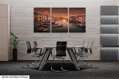 Italian Travel Photography, Venice Honeymoon Decor, Colourful Italy Wall Decor, Venice Cityscape Photography, Grand Canal Honeymoon Wall Art