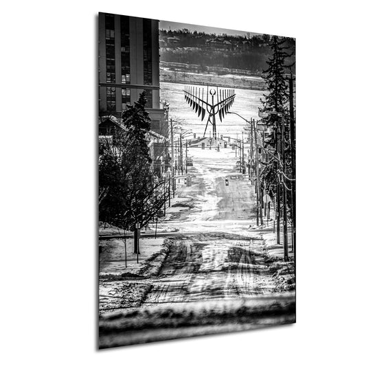 a black and white photo of a city street
