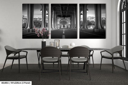 a black and white photo of a dining room